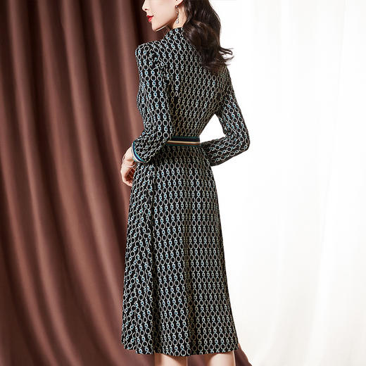 ZS-1976秋季新款中长款连衣裙时尚气质洋气长袖印花裙子 商品图3