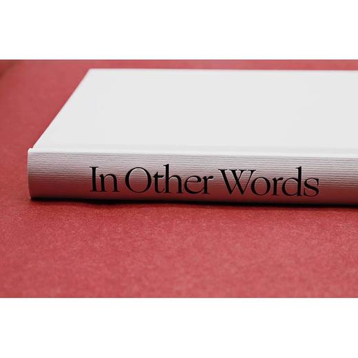 (仓发) 在别人的句子里/上海人民出版社/陈以侃/9787208159228 商品图7