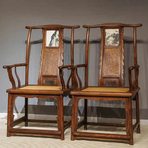 清 红木镶瘿木嵌云石三攒靠背大四出头官帽椅（一对） 商品图4