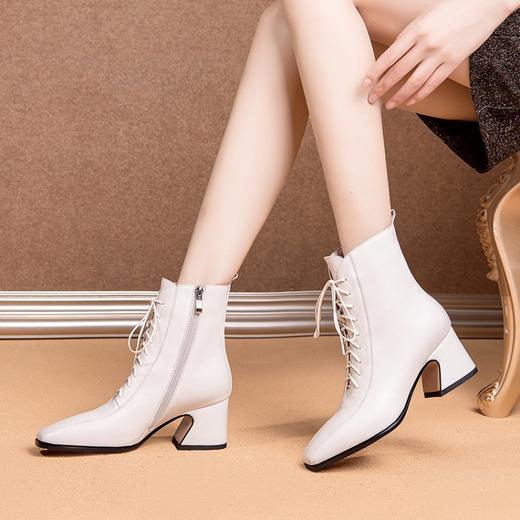 新款百搭靴子秋冬短靴系带粗跟马丁靴女英伦风C3117 商品图2