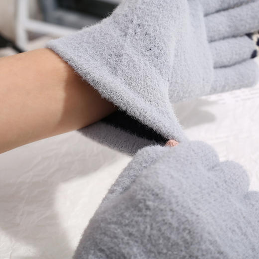 冬季新款毛绒手套骑车针织手套秋冬女生可爱防寒触屏学生保暖手套 商品图2