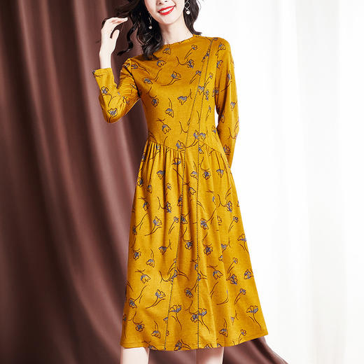 ZS-3893秋季新款大码貂绒连衣裙女碎花中长款洋气打底裙加厚修身裙子 商品图0