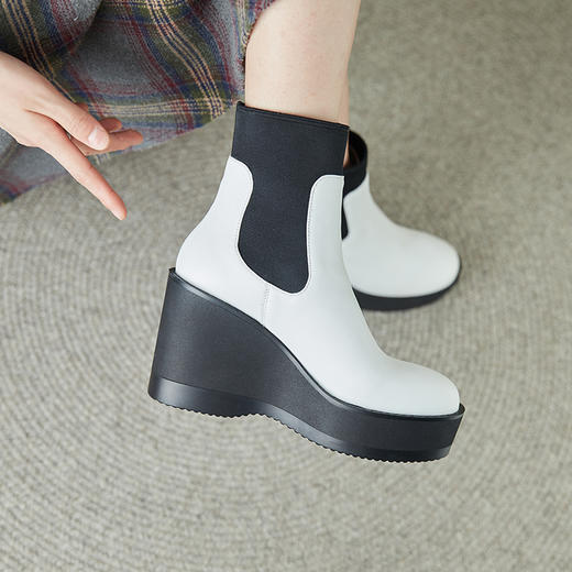 秋冬季新品坡跟圆头短靴女大码防水台黑色超高跟女靴  NWS1-7097 商品图2