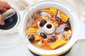 蒸汽锅丨虫草花玉米汽锅鸡