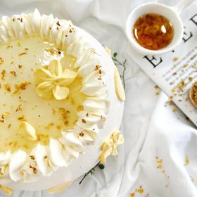 【甜久荟 桂花酒酿乌龙茶法式鲜奶蛋糕】  进口知名品牌迪尔玛乌龙茶 天然糖桂花 纯酒酿 100%动物鲜奶油  无化学添加 中西合璧 老少皆宜 展示图片为6寸（实发不含插牌）