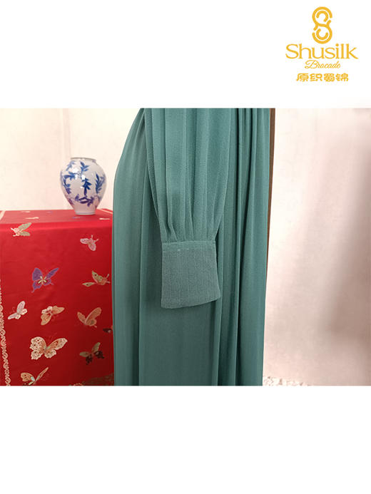 S20WD2-2改良丝绒连衣纱裙 商品图4