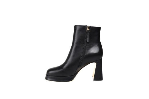 豪麟名鞋奥莱迪嘉女装胎牛皮革时尚雅致靴DJELA22WN013黑色  原价2960元 商品图1