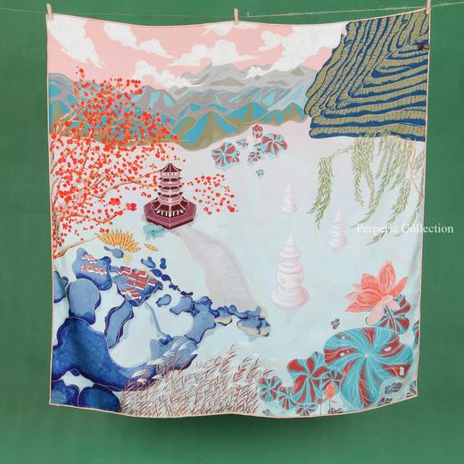 【甄珠贝·国风系列】 90*90cm 双面异色【西湖】丝巾和海水珠胸花和施华洛世奇水晶丝巾扣礼盒套装【适合送外宾】 商品图3