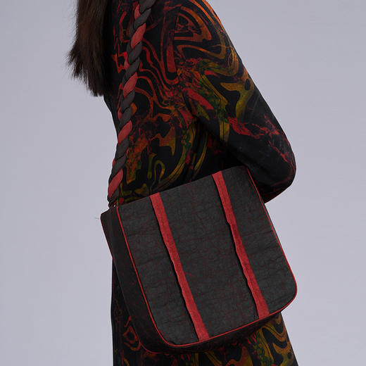 TANGY Collection/天意精品2022年秋冬新品大地呼唤系列莨绸包包 商品图1