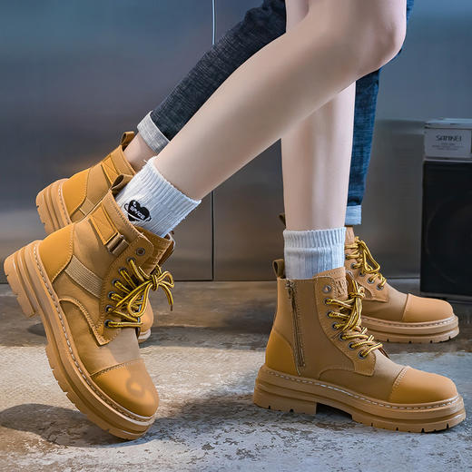 黛唯梵网红情侣款厚底增高马丁靴女2022ins韩版新款透气黄色短靴子B802 商品图0