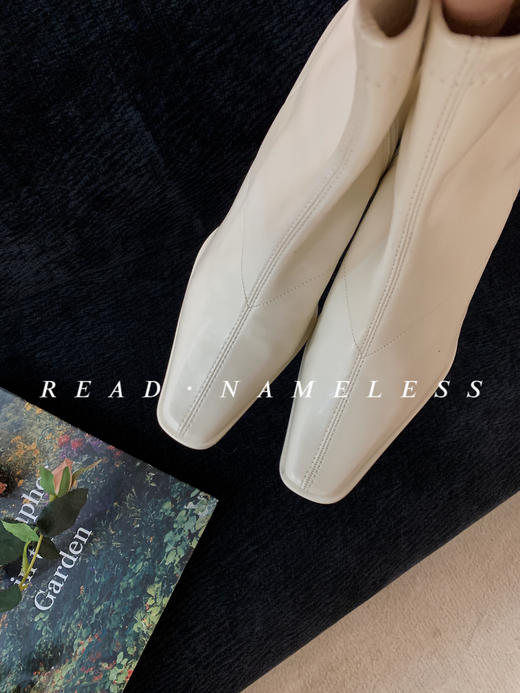 Read Nameless /百日宴穿的白色短靴 商品图7