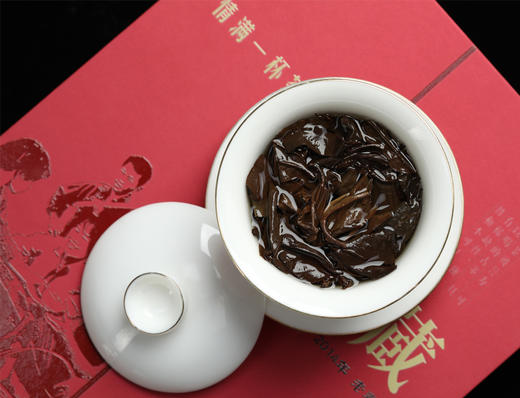 岁藏 福鼎白茶2014老寿眉 350克 商品图3