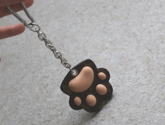 简单粗暴的 哈！大驴的 老花拆包料 猫爪 钥匙扣 包挂饰