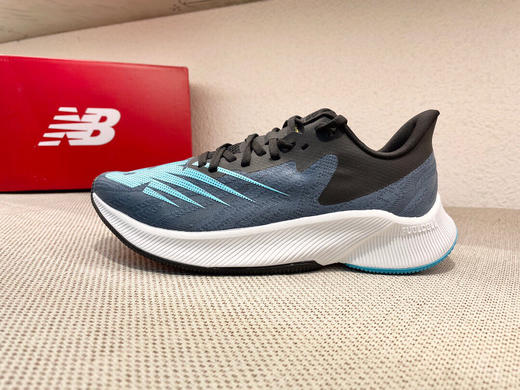 秋季特惠💰350 New Balance FueCell prism 海洋灰
新百伦休闲复古跑步鞋 商品图0