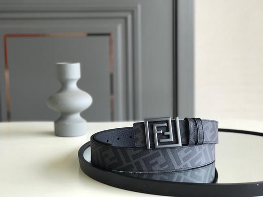 秋季特惠💰380 芬迪 新品 男士腰带 亮面双F标志 意大利进口小平纹牛皮 商品图1