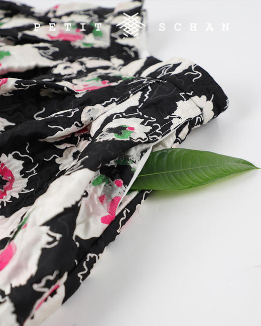 PETIT SCHAN小闪 CLO#127 full-blown flowers 莫奈花园 意大利进口提花面料设计款外套/伞裙 商品图11