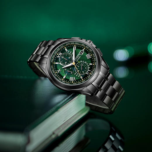 西铁城光动能电波商务休闲舒博钛材质空中之鹰系列男表AT8049-61W 商品图8