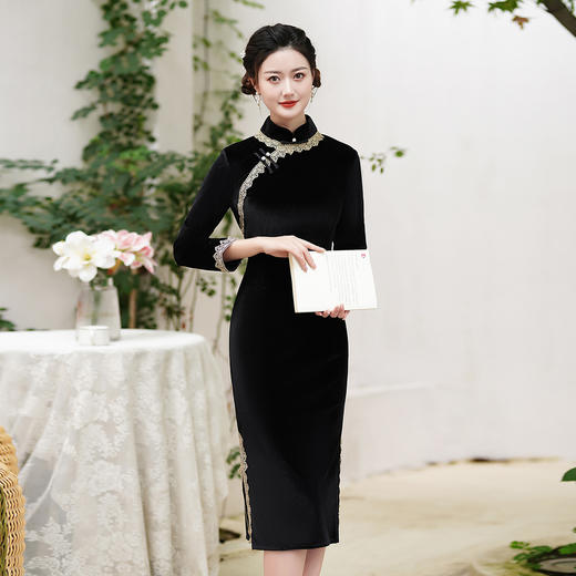 妈妈装秋款旗袍，新款女改良版黑色丝绒旗袍款秋季气质蕾丝边MX-70097 商品图1