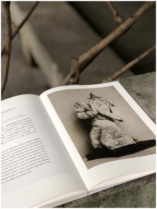 《丝绸之路艺术：龟兹造像》，平装，16开，张泽珣、黄君博著，浙江大学出版社2022年9月一版一印，定价198，售价158元。 商品图10