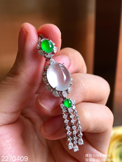 2270409，玻璃蛋面吊坠。具体价格微信咨询 商品图2