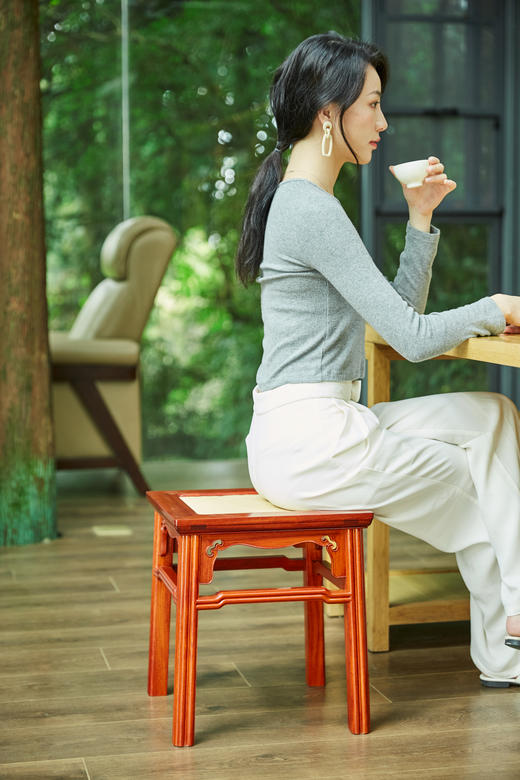 红桥红  家具严选  缅甸花梨（大果紫檀）【38 瓜棱腿 方凳 藤面】 商品图2