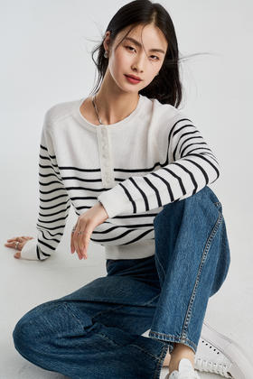 初棉法式黑白条纹针织衫女早秋套头圆领长袖T羊毛针织宽松毛衣