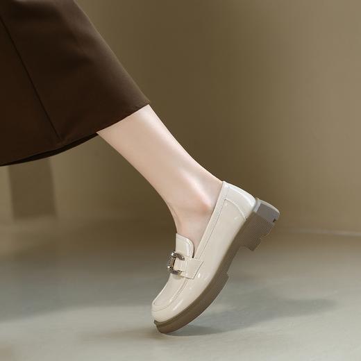 ZHR2022年春秋新款英伦风镜面厚底一脚蹬乐福鞋时尚休闲粗跟单鞋 商品图6