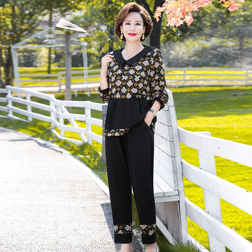 MCdd080-640 套装2022春秋新款中老年女翻领长袖上衣中年妇女印花两件套 商品图6