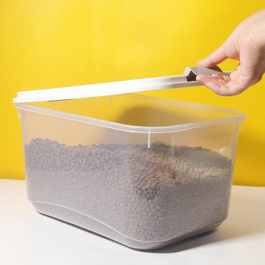 翻盖式储粮桶狗粮桶15斤配量杯1个密封防虫防潮 耐用结实 商品图4