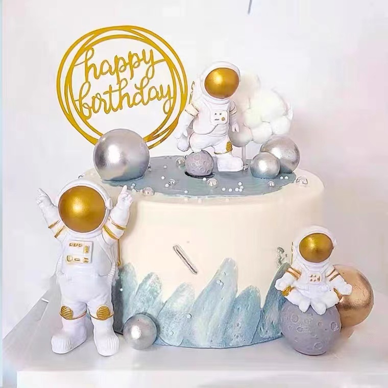 宇航员蛋糕