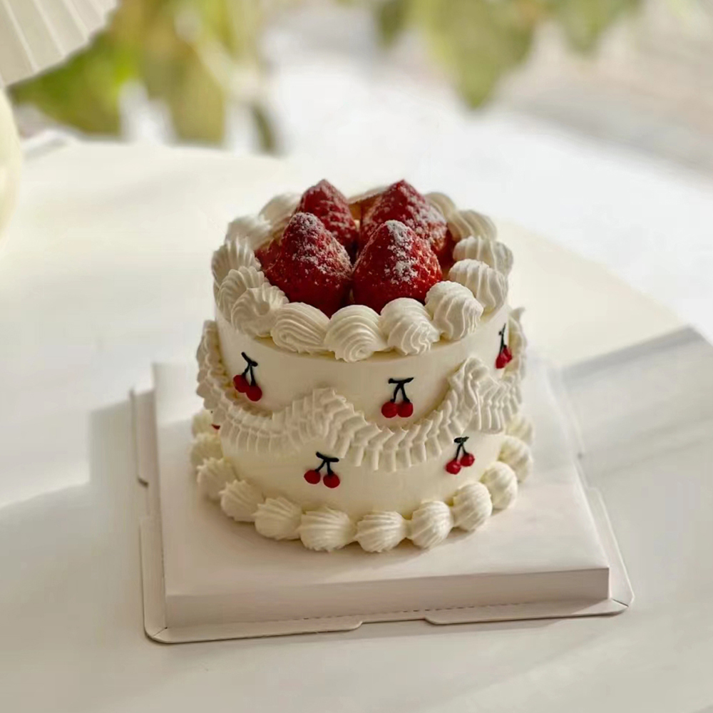 许愿草莓（4寸动物奶油）