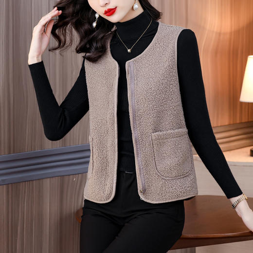 KQL B08N8988外穿马甲开衫口袋马甲外套 商品图3