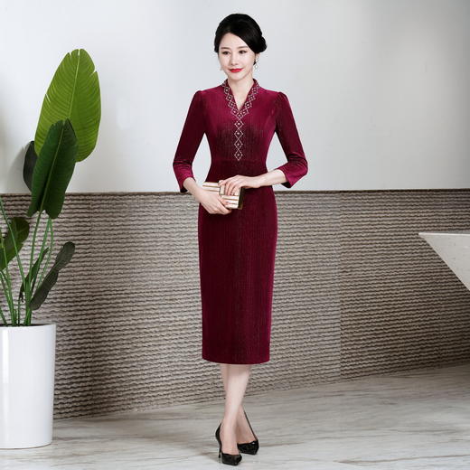 秋装新款修身丝绒旗袍连衣裙改良气质修身中长款钉珠HYX-22-7658 商品图6