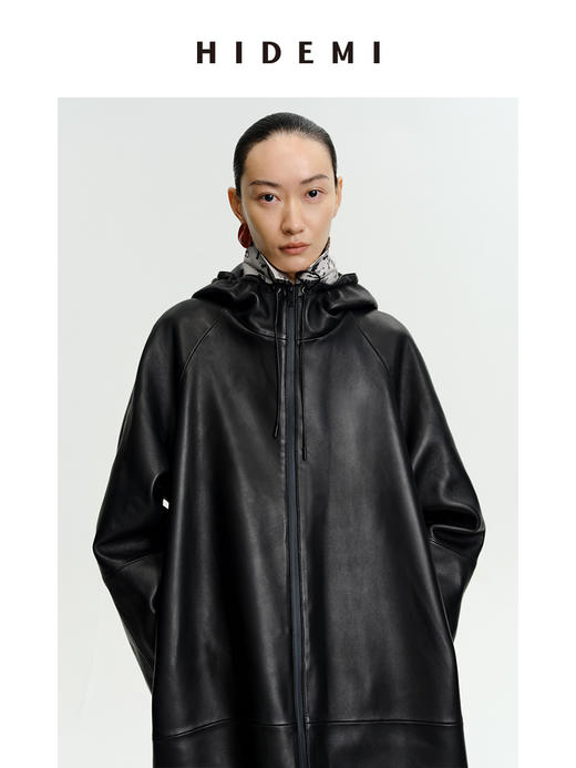 HIDEMI 极简连帽大廓形加厚新西兰小羊皮斗篷式大衣 商品图9