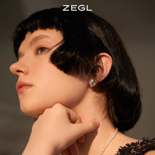 ZEGL设计师本命兔年系列法式兔爱心耳环女复古耳钉银针秋冬耳饰品 商品图4