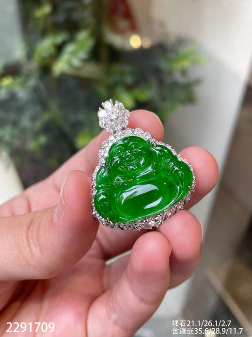 2291709，高冰艳绿佛公吊坠。具体价格微信咨询 商品图2