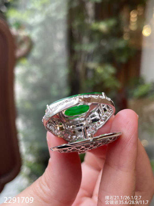 2291709，高冰艳绿佛公吊坠。具体价格微信咨询 商品图7