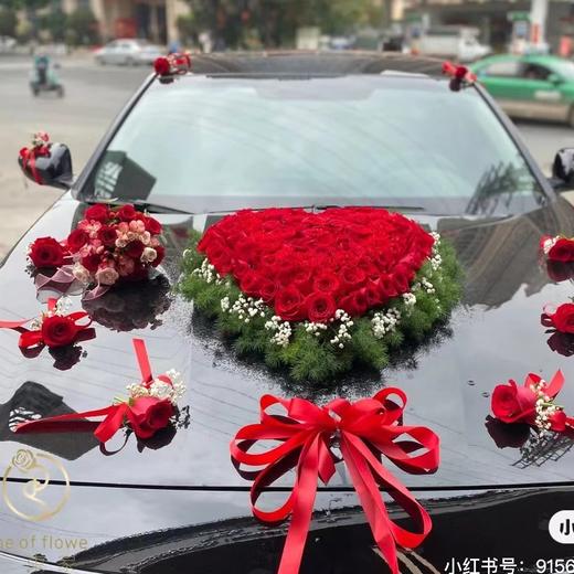 爱心吸盘婚车花泥 商品图0