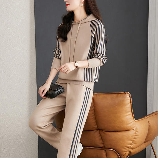 XYFS21-8187新款时尚气质休闲宽松连帽长袖针织卫衣运动裤两件套 商品图1