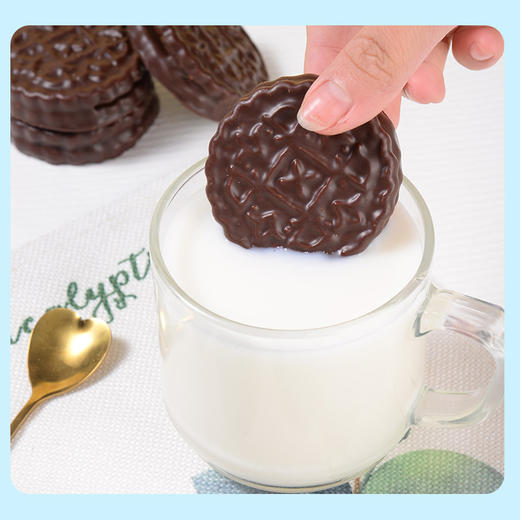 【中欧班列精选】俄罗斯三明治 俄罗斯原装进口三明治饼干 拉迈尔牌巧克力味饼干500g/袋 商品图6