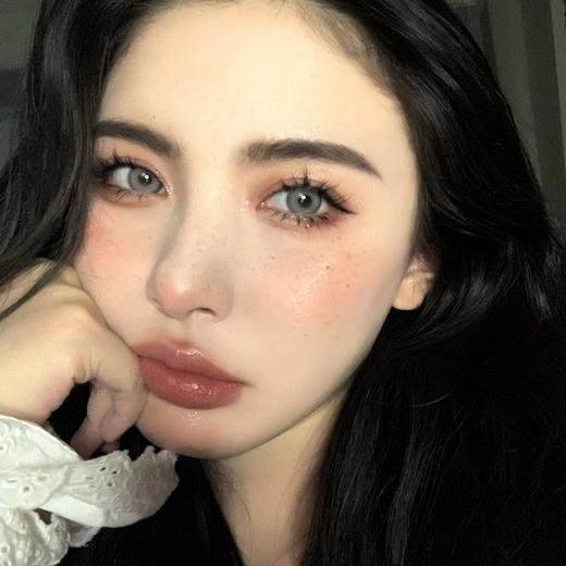 TOASTNOMI【云端灰】仿真感贵族少女冷灰色调   混血新秀 商品图1