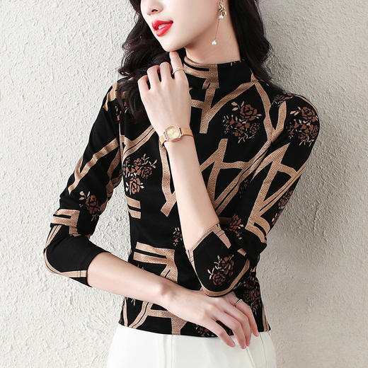 MZ11016 高端加绒打底衫时髦时尚洋气秋冬气质小衫修身长袖t恤女上衣内搭 商品图3