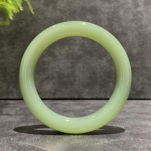 【御珠宫坊·传藏系列】碧玉手镯52mm 商品图0