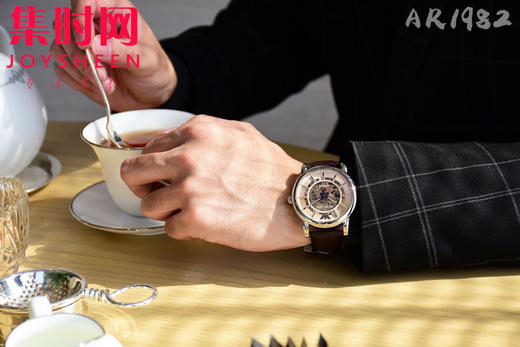 原单渠道 阿玛尼Armani Ar1982
表壳：316L精钢
机芯：原装进口全自动机械机芯 商品图2