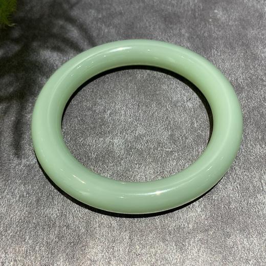 【御珠宫坊·传藏系列】碧玉手镯52mm 商品图5