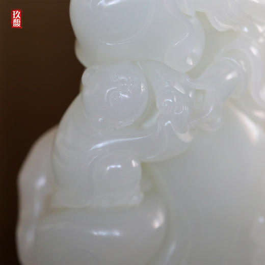 和田玉（羊脂玉）籽料摆件--母子情深 376g 商品图2