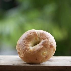 牛油玉米脆贝果