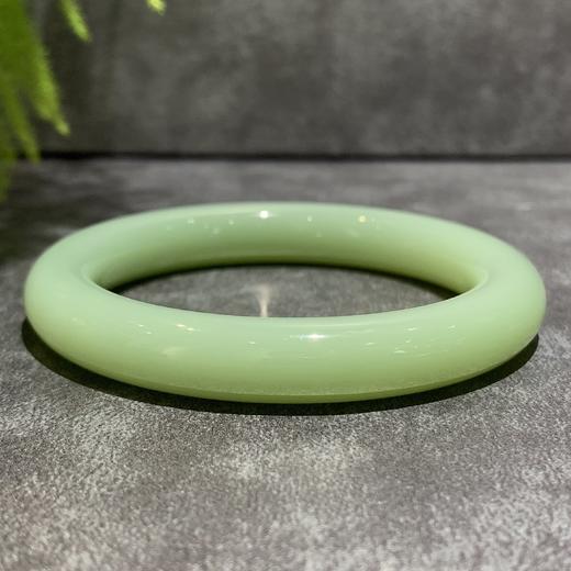 【御珠宫坊·传藏系列】碧玉手镯52mm 商品图4