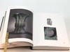 《宝鸡戴家湾与石鼓山出土商周青铜器》，陈昭容、陕西考古研究院合编，8开精装606页，净重4kg，全彩精印，售价750元。 商品缩略图3