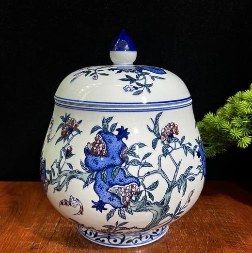 青花五彩茶叶罐 商品图0